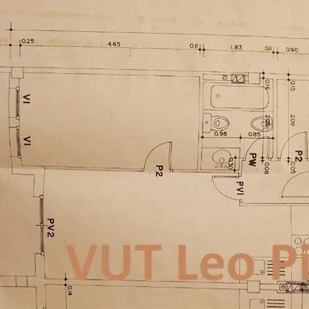 "Leo Pixel" Avairent Canfranc Estacion Apartment Exterior photo